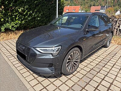 Audi Q8 e-tron B&O AHK 360 Grad 3x S-Line Panorama