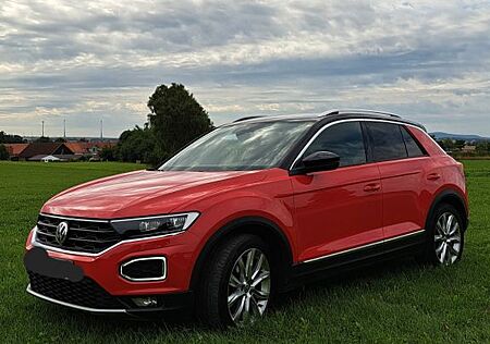 VW T-Roc Volkswagen 1.5 Sport, 18 Zoll, DSG, AHK, TÜV 08/27