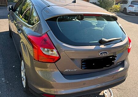 Ford Focus 1,0 EcoBoost 74kW Champions Edition Ch...