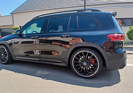 Mercedes-Benz GLB 35 AMG Mercedes-AMG GLB 35 4MATIC DCT Me...