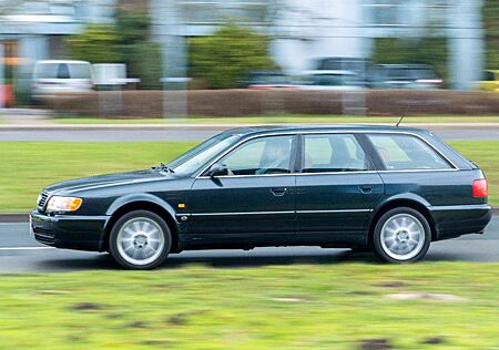 Audi S6 4.2 Auto Avant -quattro GmbH Alcantara Himmel