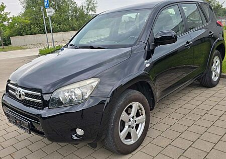 Toyota RAV 4 Sol 4x4*Klimaautom.*AHK*Tüv 06.2026*