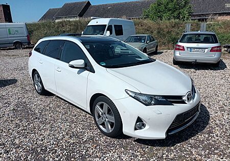 Toyota Auris Touring Sports Executive, Tüv Neu !!!