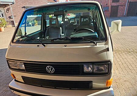 VW T6 Kombi Volkswagen T3 Kombi