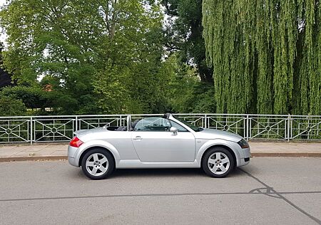 Audi TT Roadster 1.8T 132 kW 8N
