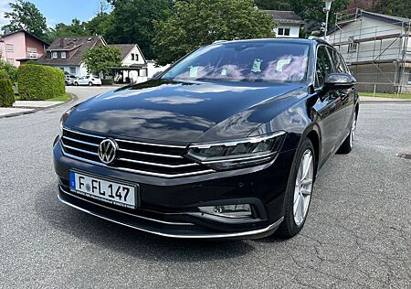 VW Passat Volkswagen 1.5 TSI OPF DSG Highline * TÜV neu