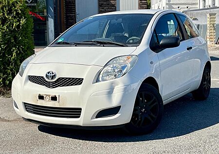 Toyota Yaris COOL