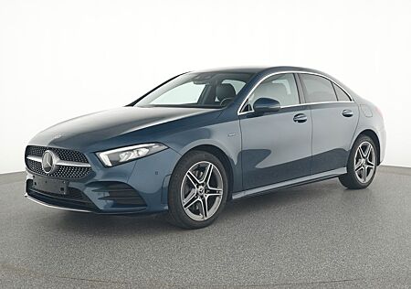 Mercedes-Benz A 250 e AMG-Line Sedan *360°*DISTRONIC+*C-PLAY*
