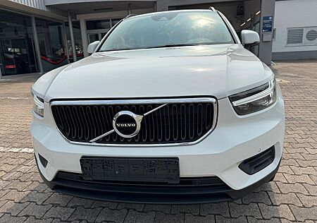 Volvo XC 40 XC40 Momentum Core 2WD/Kamera/LMR 17"...