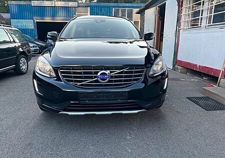 Volvo XC 60 XC60 Momentum AWD/NAVI/ALU