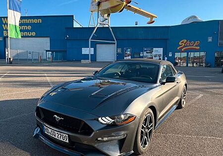 Ford Mustang 2.3 EcoBoost Auto -