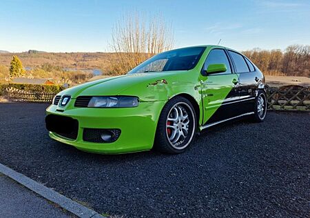 Seat Leon 1,9 TDI/Unikat/Cupra Optik/König Sitze