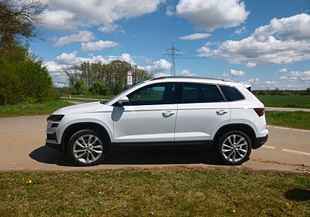 Skoda Karoq 1.5 TSI Varioflex Sitzsystem, AHK, 360°, Garant.