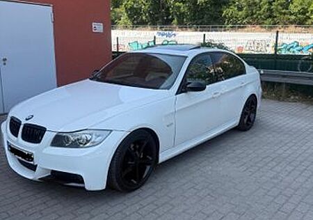 BMW 325i E90 M Paket
