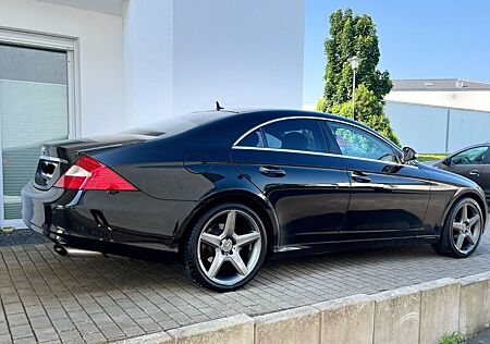 Mercedes-Benz CLS 320 CDI - 224 PS Schwarz-metallic