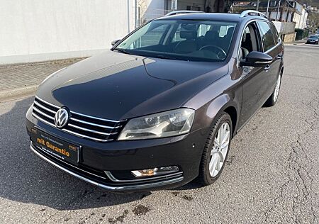 VW Passat Variant Volkswagen Highline Leder Navi ACC