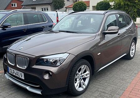 BMW X1 xDrive18d - NAVI*PARKHILFE*