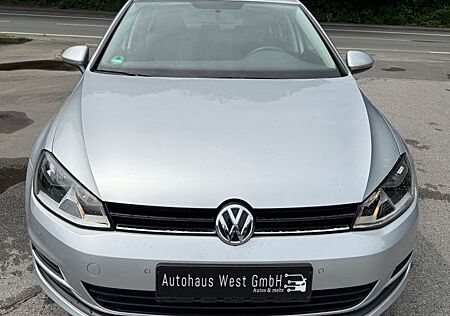 VW Golf Volkswagen VII Lim. BMT,Automa.,PDC,Scheckheft nur