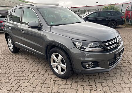 VW Tiguan Volkswagen Lounge Sport & Style NAVI KAMERA SHZ PDC