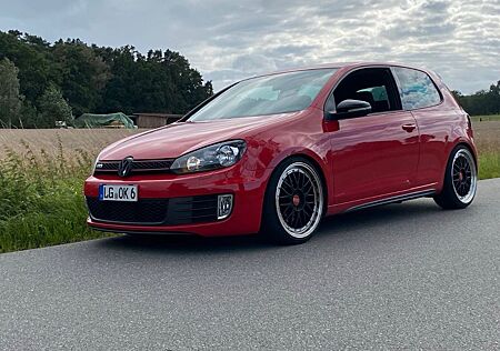 VW Golf Volkswagen 2.0 TSI GTI GTI