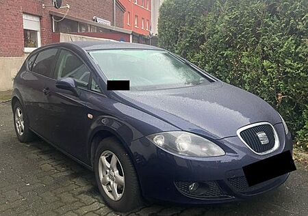 Seat Leon 1.6 Scheckheftgepflegt*2. Hand*PDC*AHK