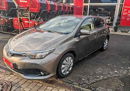 Toyota Auris Edition-S+