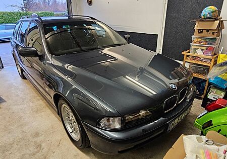BMW 540i A Touring Scheckheft Note 1 Wertgutachten