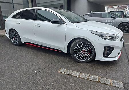 Kia Pro_ceed ProCeed 1.6 T-GDI GT DCT /Navi/Glasdach/Garantie