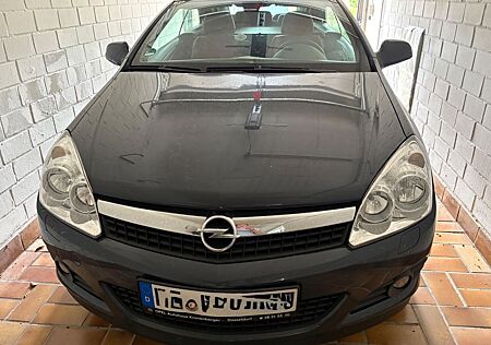 Opel Astra Twin Top 1.8 Automatik