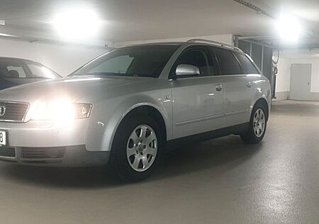 Audi A4 2.0 multitronic Avant -