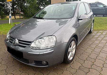 VW Golf Volkswagen V Lim. 1.6 United*Tüv 2027*