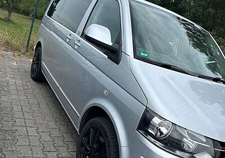 VW T5 Multivan Volkswagen AHK,PDC,NAVI,DSG,ALLWETTER18