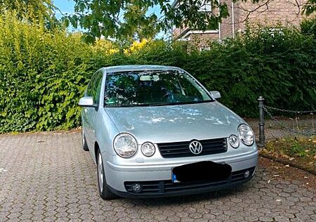 VW Polo Volkswagen 9N 1.4 74kW Highline Leder