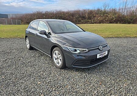 VW Golf Volkswagen VIII Lim. Life 1.5 TSI 96kW 6-Gang LED*Nav