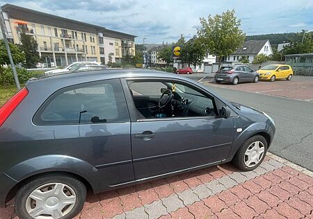 Ford Fiesta *MIT TÜV* guter Zustand*