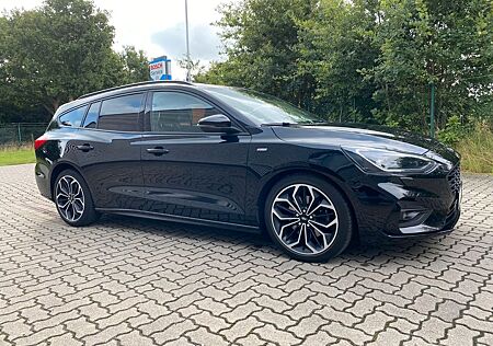 Ford Focus Turnier ST-Line "LED+ACC+B&O+Navi"