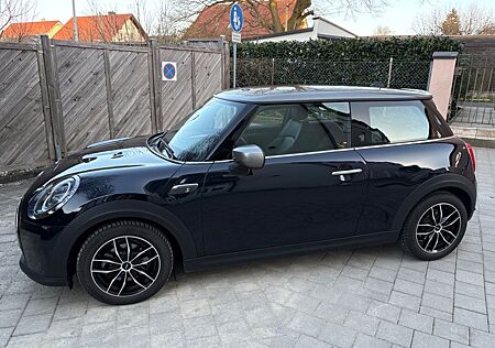 Mini Cooper SE Yours Trim