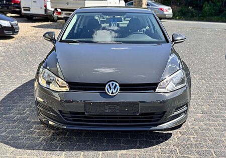 VW Golf Volkswagen VII Lim. Trendline BMT 1.2*