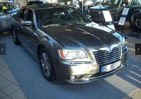 Lancia Thema Platinum 3.0 V6 Multijet *Navi*Leder*Pano*