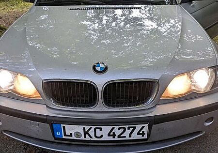 BMW 320d Touring 150 PS Kombi Lederausstattung
