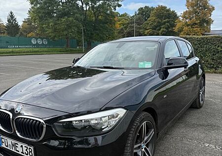 BMW 118i Sport Line Sport Line