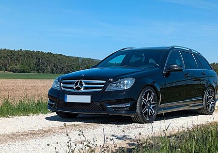 Mercedes-Benz C 250 C250 CGI "AMG Sportpaket Plus"