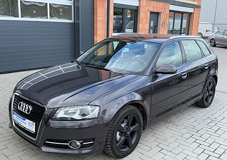 Audi A3 Sportback 1.6 TDI *XENON*TÜV+INSP+BREMSEN NEU