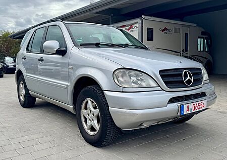 Mercedes-Benz ML 270 CDI Tüv/4x4/Ahk/Shz/S-Dach
