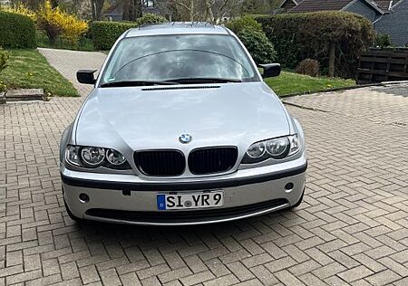 BMW 318i -