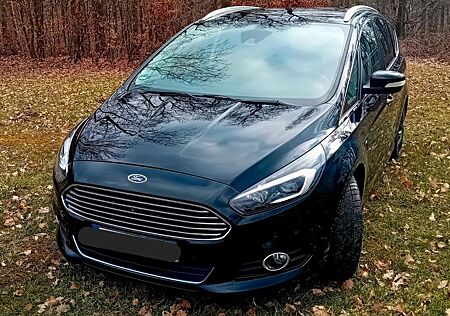 Ford S-Max 2,0TDCi Bi-Turbo 154kW Titanium PShift...