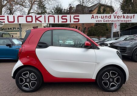 Smart ForTwo 66kW DCT PRIME*PANO*LEDER*NAVI*SHZ*KAM