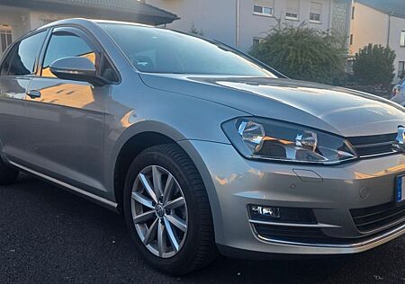 VW Golf Volkswagen 1.2 TSI BMT ALLSTAR PDC STZHG