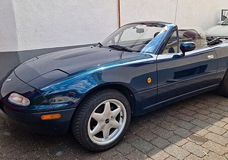 Mazda MX-5 1.6 Classic, TÜV neu