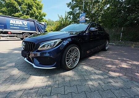 Mercedes-Benz C 250 AMG Line Autom. AMG Line